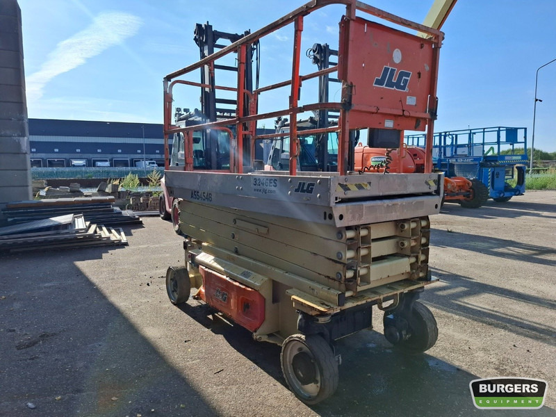 JLG 3246ES - מעלית מספריים: תמונה 2 JLG 3246ES - מעלית מספריים: תמונה 2