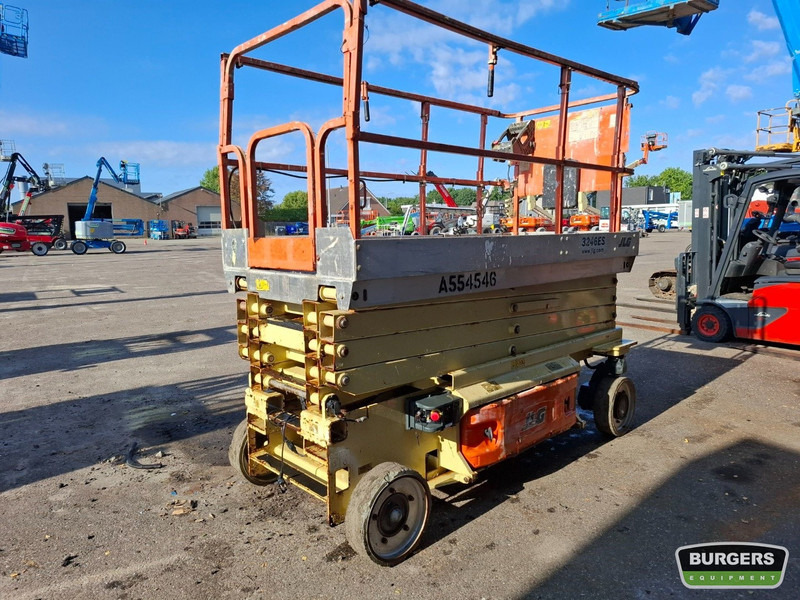 JLG 3246ES - מעלית מספריים: תמונה 3 JLG 3246ES - מעלית מספריים: תמונה 3
