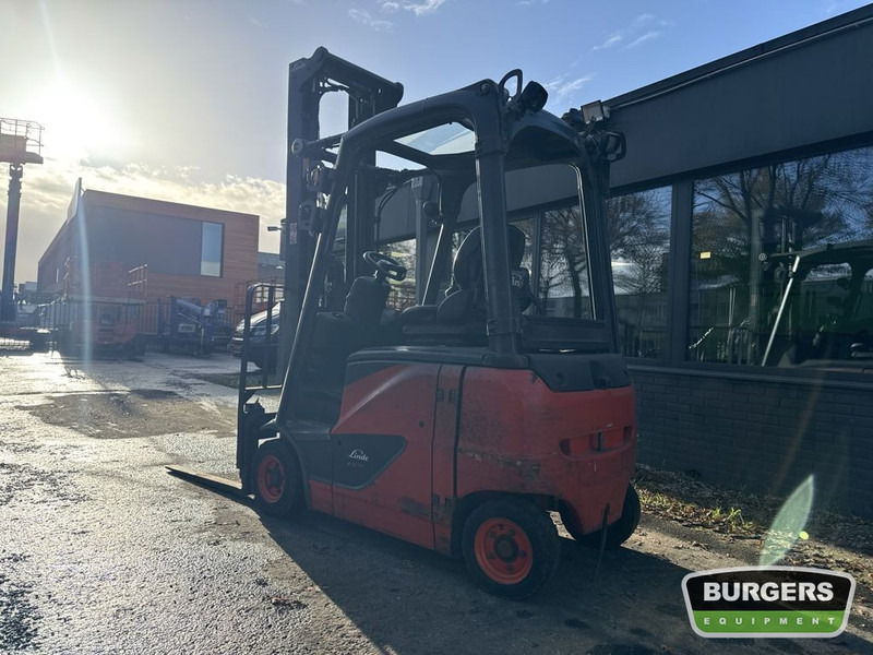 Linde E16PH-02 - מלגזה חשמלית: תמונה 2 Linde E16PH-02 - מלגזה חשמלית: תמונה 2