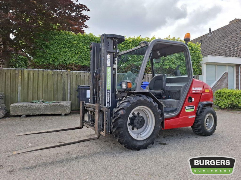 Manitou MH25-4 Buggy - מלגזת שטח קשה: תמונה 1 Manitou MH25-4 Buggy - מלגזת שטח קשה: תמונה 1