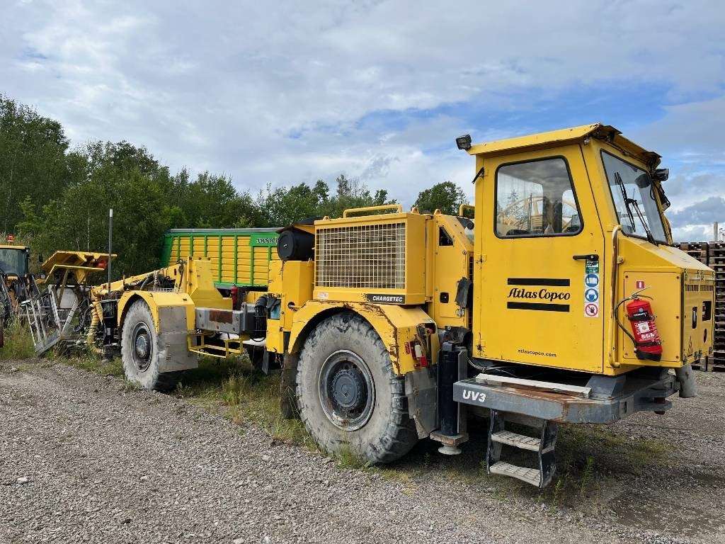 Atlas Copco Chargetec UV 3 - אסדת קידוח: תמונה 2 Atlas Copco Chargetec UV 3 - אסדת קידוח: תמונה 2
