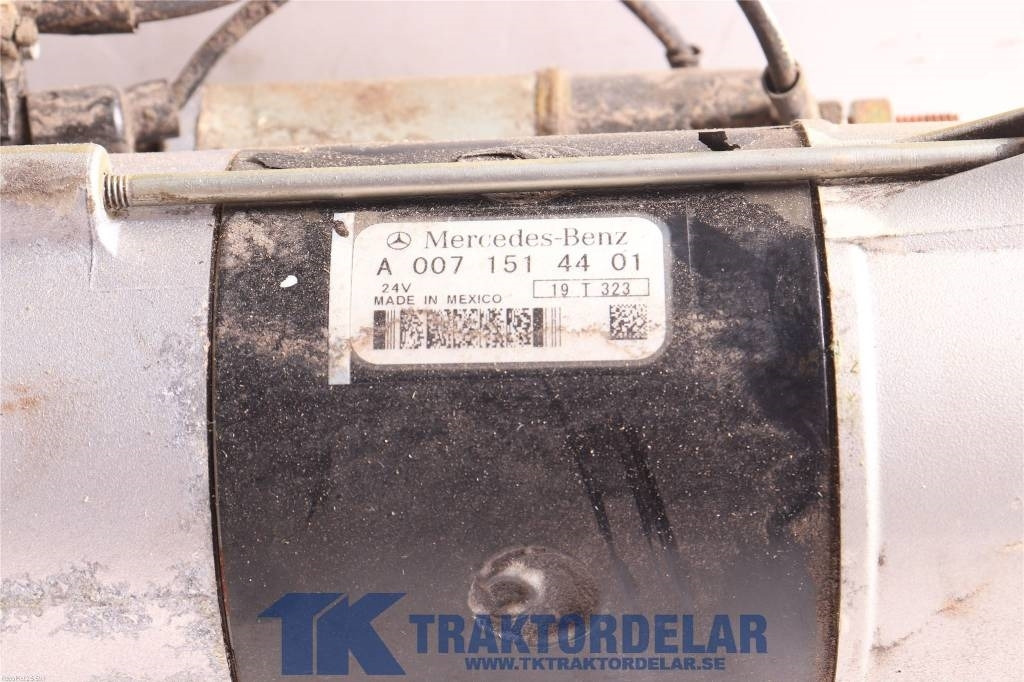 Claas Lexion 6800 - מנוע עבור מכונה חקלאית: תמונה 2 Claas Lexion 6800 - מנוע עבור מכונה חקלאית: תמונה 2