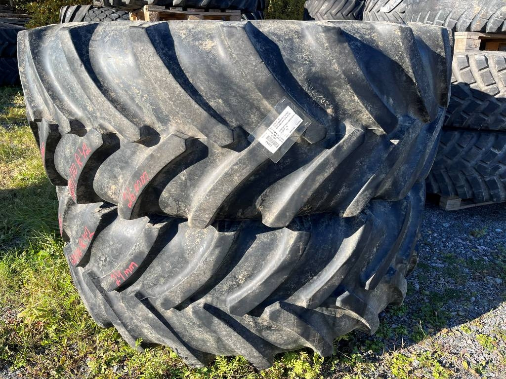 Goodyear 620/70R42 till New Holland / Ford 8670 - צמיג עבור מכונה חקלאית: תמונה 1 Goodyear 620/70R42 till New Holland / Ford 8670 - צמיג עבור מכונה חקלאית: תמונה 1