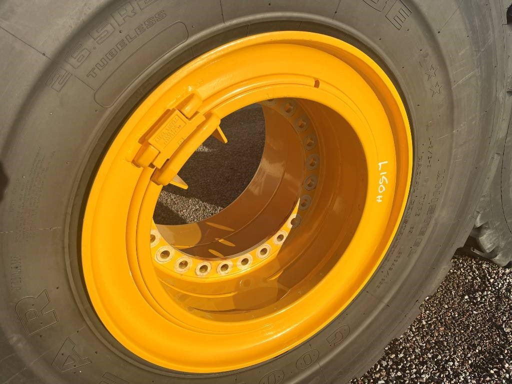Goodyear Volvo L150H L180H Wheels 26,5-R25 GP-3E - צמיג עבור מכונת בנייה: תמונה 2 Goodyear Volvo L150H L180H Wheels 26,5-R25 GP-3E - צמיג עבור מכונת בנייה: תמונה 2
