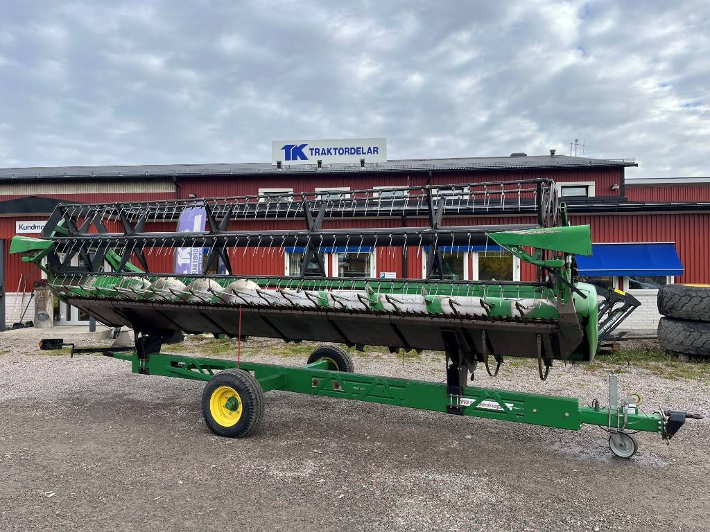 John Deere 622R Skärbord / Header 22 fot till JD T550 i - צרופת מקצרה: תמונה 1 John Deere 622R Skärbord / Header 22 fot till JD T550 i - צרופת מקצרה: תמונה 1