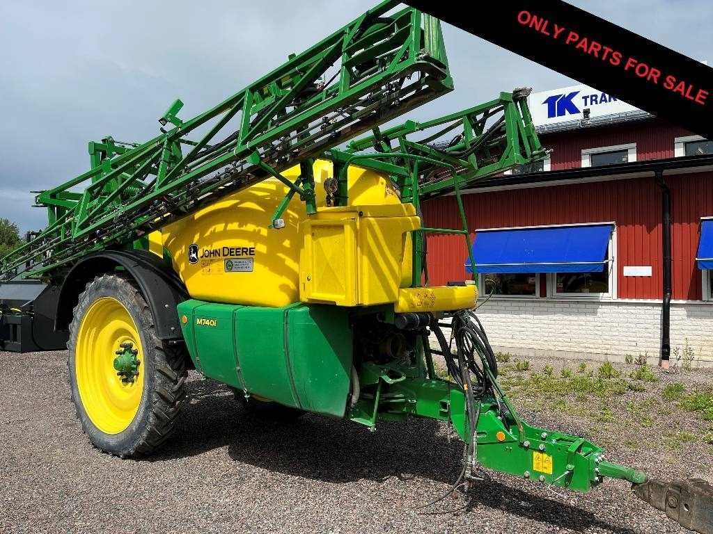 John Deere M 740 i Dismantled: only spare parts - מרסס נגרר: תמונה 1 John Deere M 740 i Dismantled: only spare parts - מרסס נגרר: תמונה 1