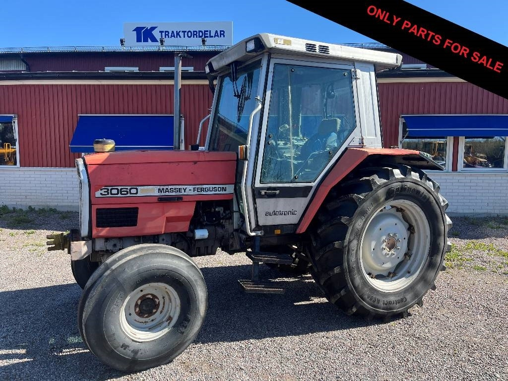 Massey Ferguson 3060 - טרקטור חקלאי: תמונה 1 Massey Ferguson 3060 - טרקטור חקלאי: תמונה 1