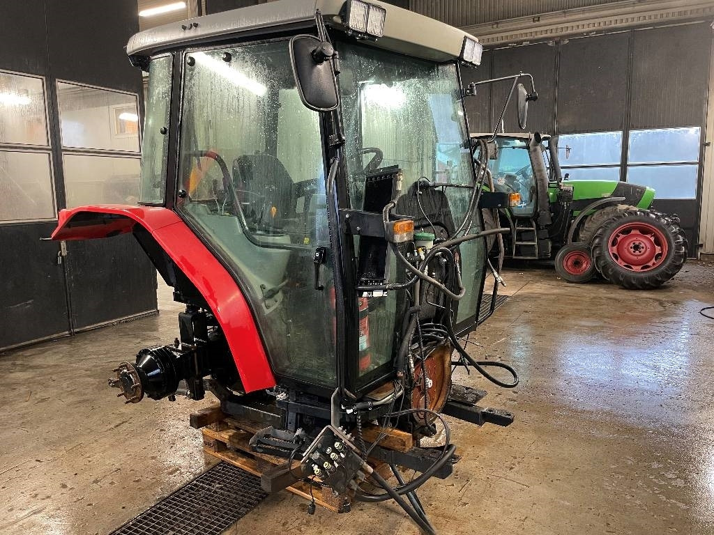 Massey Ferguson 4335 Dismantled: only spare parts - טרקטור חקלאי: תמונה 4 Massey Ferguson 4335 Dismantled: only spare parts - טרקטור חקלאי: תמונה 4