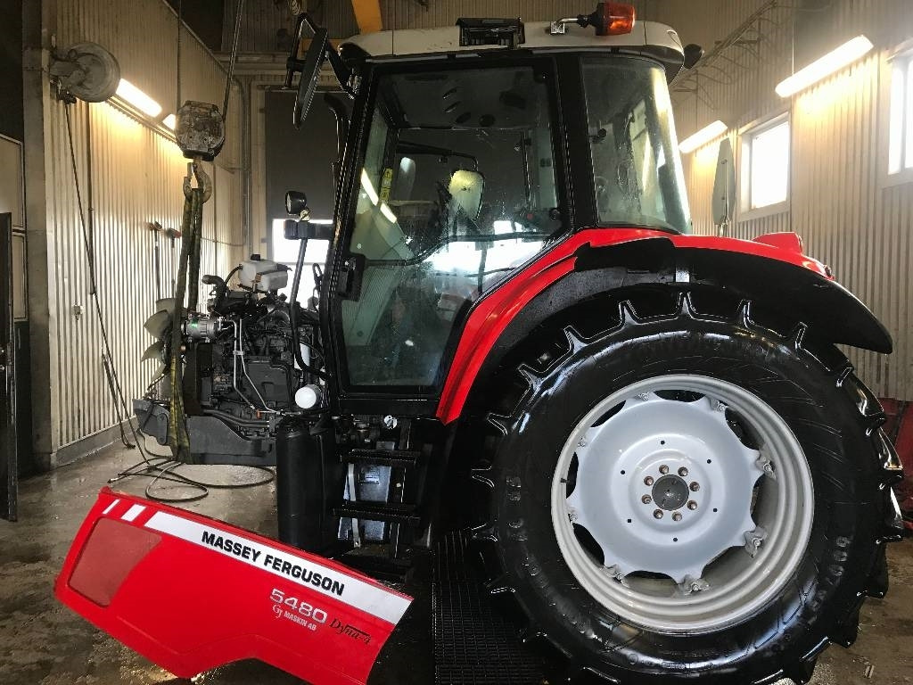 Massey Ferguson 5480 Dismantled for spare parts - טרקטור חקלאי: תמונה 1 Massey Ferguson 5480 Dismantled for spare parts - טרקטור חקלאי: תמונה 1