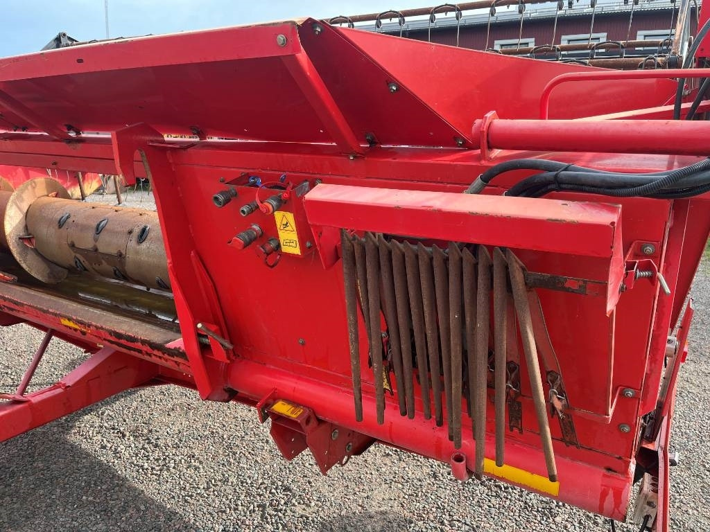 צרופת מקצרה Massey Ferguson MF 32 Skärbord / Header: תמונה 6 צרופת מקצרה Massey Ferguson MF 32 Skärbord / Header: תמונה 6