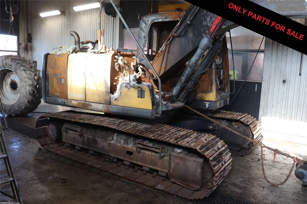 Volvo EC 140 B Dismantled. Only spare parts - מחפר סורק: תמונה 1 Volvo EC 140 B Dismantled. Only spare parts - מחפר סורק: תמונה 1