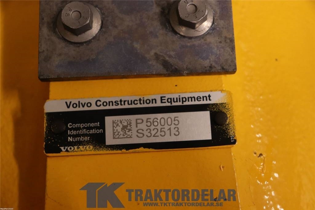 Volvo L 120 H Framvagn - סרן וחלקים עבור מכונת בנייה: תמונה 3 Volvo L 120 H Framvagn - סרן וחלקים עבור מכונת בנייה: תמונה 3