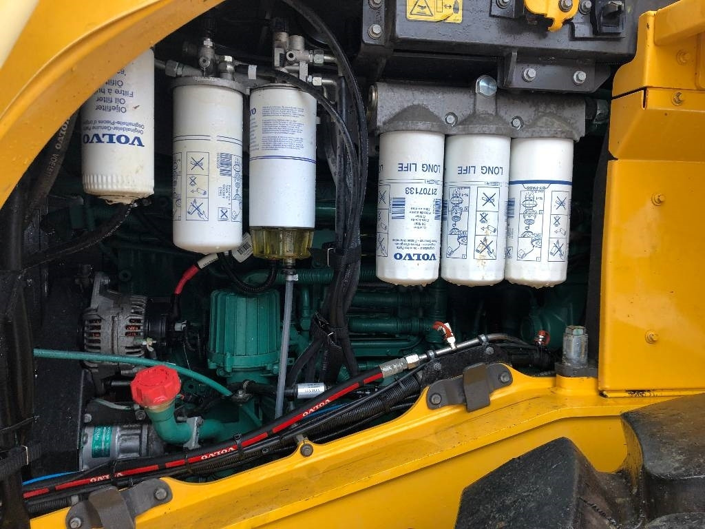 Volvo L 150 H Dismantled: only spare parts - מעמיס גלגלים: תמונה 2 Volvo L 150 H Dismantled: only spare parts - מעמיס גלגלים: תמונה 2