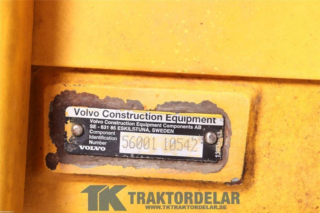 Volvo L 180 F Bakvagn - סרן וחלקים עבור מכונת בנייה: תמונה 3 Volvo L 180 F Bakvagn - סרן וחלקים עבור מכונת בנייה: תמונה 3
