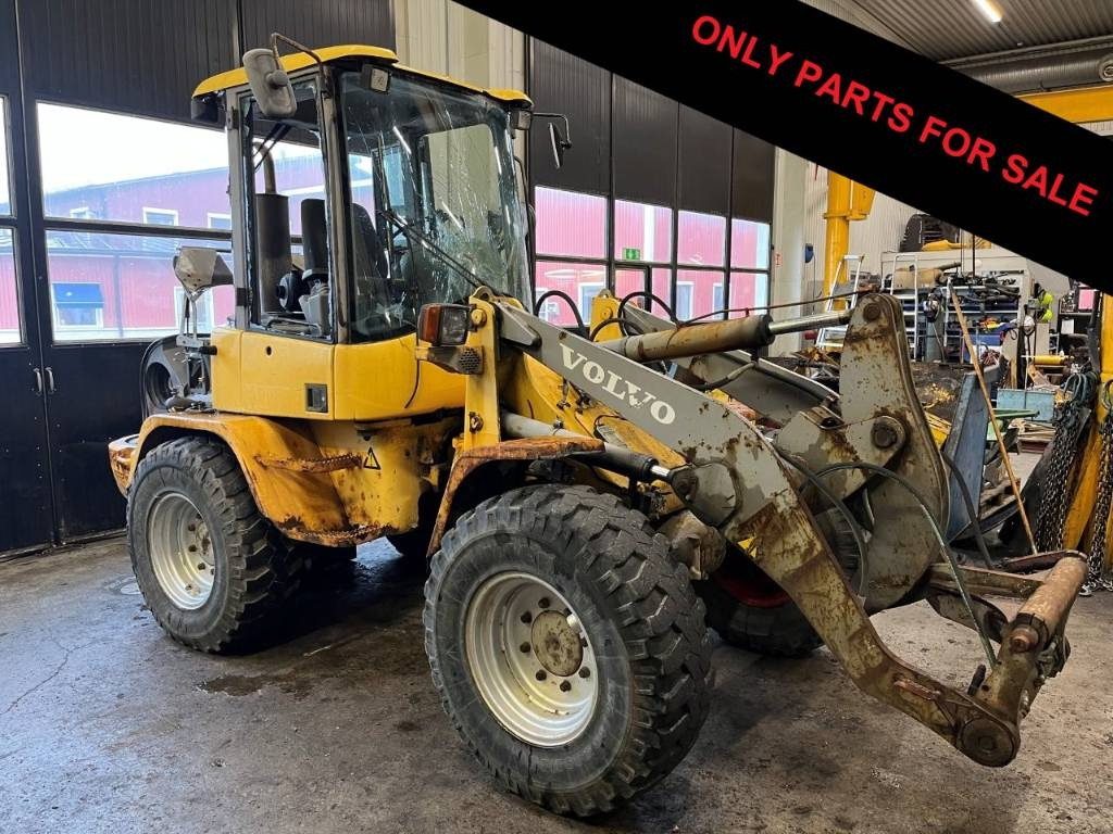 Volvo L 30 Z Dismantled. Only spare parts - מעמיס גלגלים: תמונה 1 Volvo L 30 Z Dismantled. Only spare parts - מעמיס גלגלים: תמונה 1