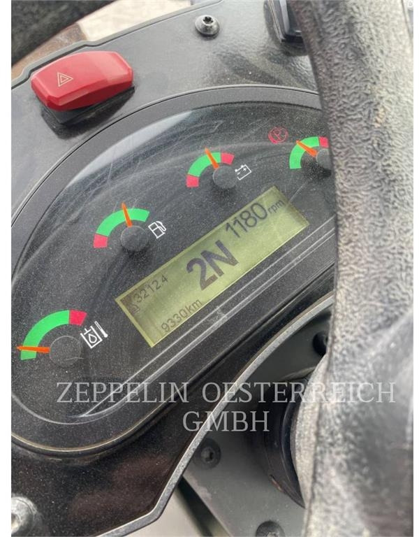 CAT 908M - מעמיס גלגלים: תמונה 5 CAT 908M - מעמיס גלגלים: תמונה 5