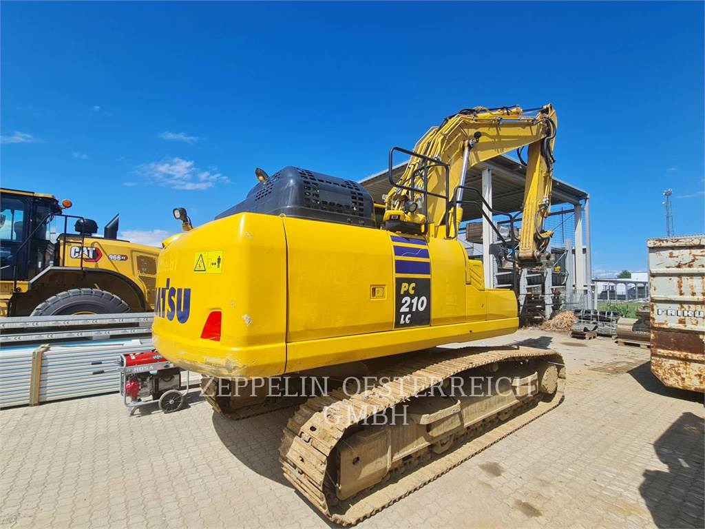 Komatsu PC210LC-11EQ - מחפר סורק: תמונה 2 Komatsu PC210LC-11EQ - מחפר סורק: תמונה 2