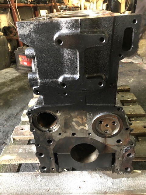 BLOK CYLINDRÓW Caterpillar C4.4 3711H26A/1 | PERKINS Blok silnika 1104D-44T 1104C-44T - בלוק צילינדר עבור מכונת בנייה: תמונה 3 BLOK CYLINDRÓW Caterpillar C4.4 3711H26A/1 | PERKINS Blok silnika 1104D-44T 1104C-44T - בלוק צילינדר עבור מכונת בנייה: תמונה 3