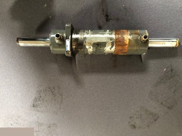 Carraro Siłownik Skrętu - צילינדר הידרולי עבור מכונה חקלאית: תמונה 2 Carraro Siłownik Skrętu - צילינדר הידרולי עבור מכונה חקלאית: תמונה 2