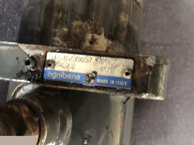 Carraro Siłownik Skrętu - צילינדר הידרולי עבור מכונה חקלאית: תמונה 3 Carraro Siłownik Skrętu - צילינדר הידרולי עבור מכונה חקלאית: תמונה 3