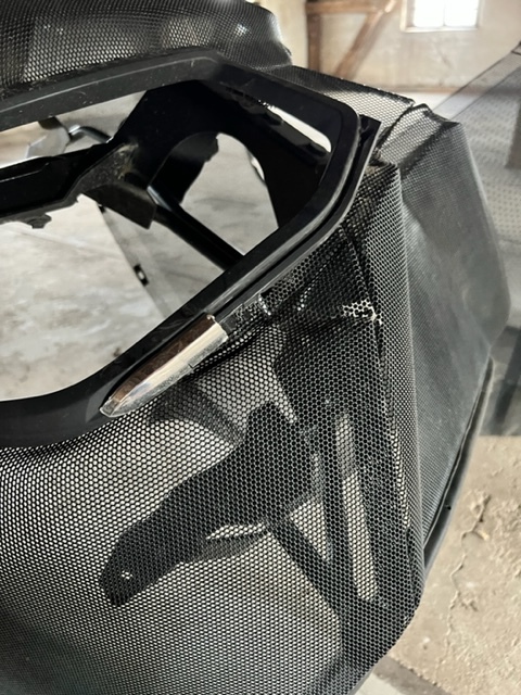 Case Maxxum Grill Kratka chłodnicy 47928124 - גריל עבור טרקטור חקלאי: תמונה 2 Case Maxxum Grill Kratka chłodnicy 47928124 - גריל עבור טרקטור חקלאי: תמונה 2