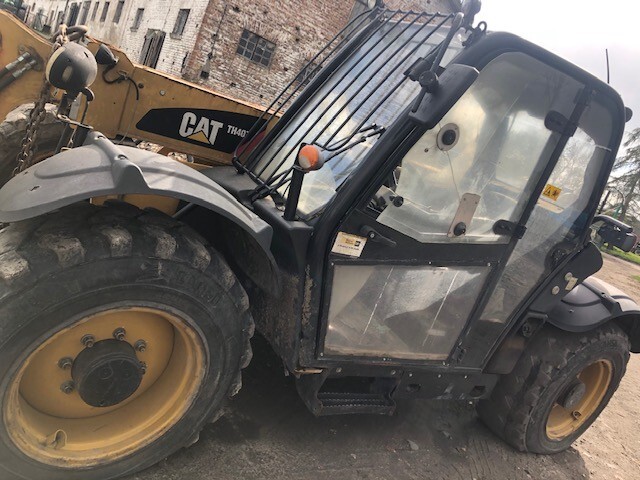 Cat TH zbiornik paliwa zbiornik oleju - מכל דלק עבור מפעיל טלסקופי: תמונה 1 Cat TH zbiornik paliwa zbiornik oleju - מכל דלק עבור מפעיל טלסקופי: תמונה 1