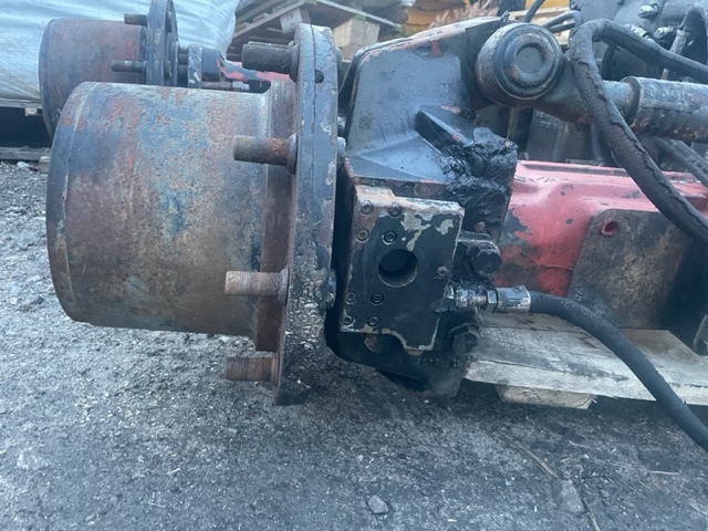 Caterpillar most napędowy ZF APL-B355 - סרן וחלקים עבור מכונה חקלאית: תמונה 5 Caterpillar most napędowy ZF APL-B355 - סרן וחלקים עבור מכונה חקלאית: תמונה 5