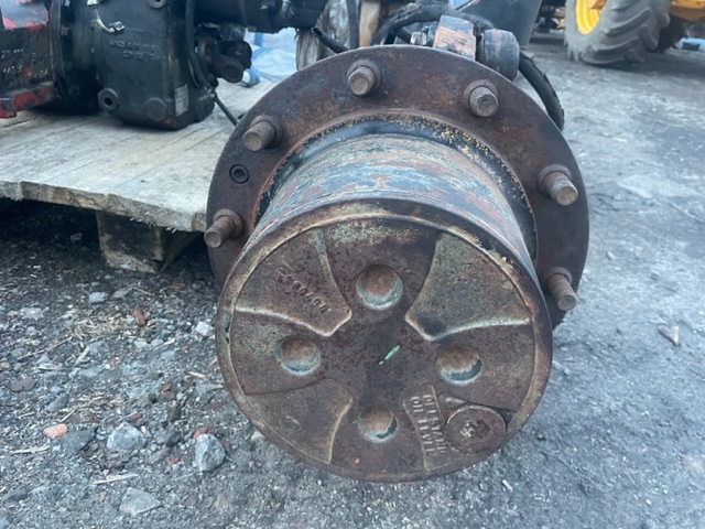 Caterpillar most napędowy ZF APL-B355 - סרן וחלקים עבור מכונה חקלאית: תמונה 1 Caterpillar most napędowy ZF APL-B355 - סרן וחלקים עבור מכונה חקלאית: תמונה 1