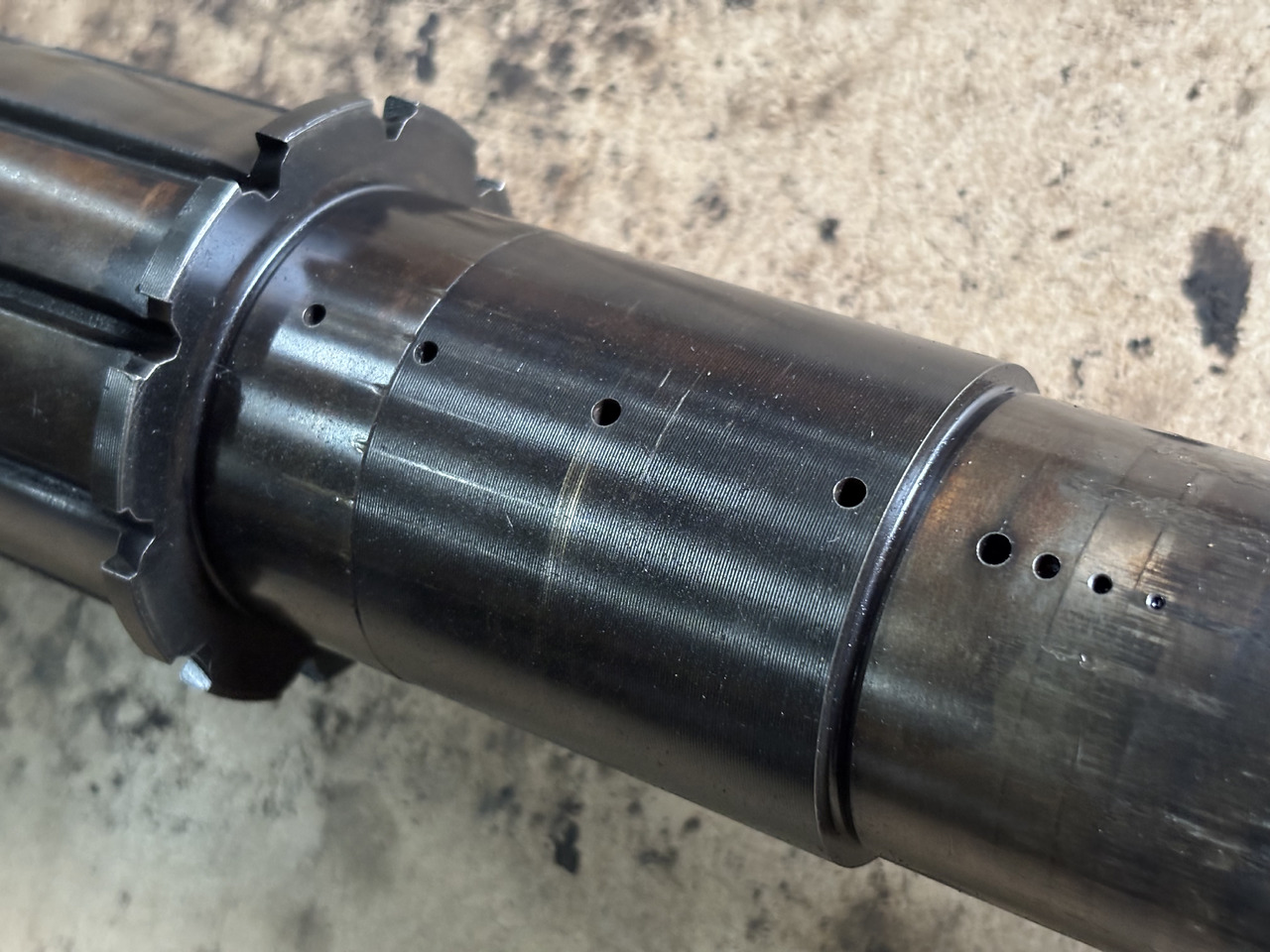 Claas AXION 830 Wałek przekładni podajnika zbożowego 00 1137 076 0 00 1149 403 0 - גל מדחף עבור מכונה חקלאית: תמונה 5 Claas AXION 830 Wałek przekładni podajnika zbożowego 00 1137 076 0 00 1149 403 0 - גל מדחף עבור מכונה חקלאית: תמונה 5