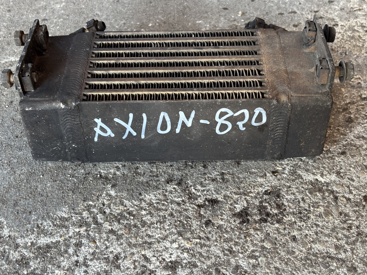 Claas Arion Axion 820 830 CMATIC Chłodnica Oleju 00 1119 861 0   0011198610 - מקרר שמן עבור מכונה חקלאית: תמונה 3 Claas Arion Axion 820 830 CMATIC Chłodnica Oleju 00 1119 861 0   0011198610 - מקרר שמן עבור מכונה חקלאית: תמונה 3