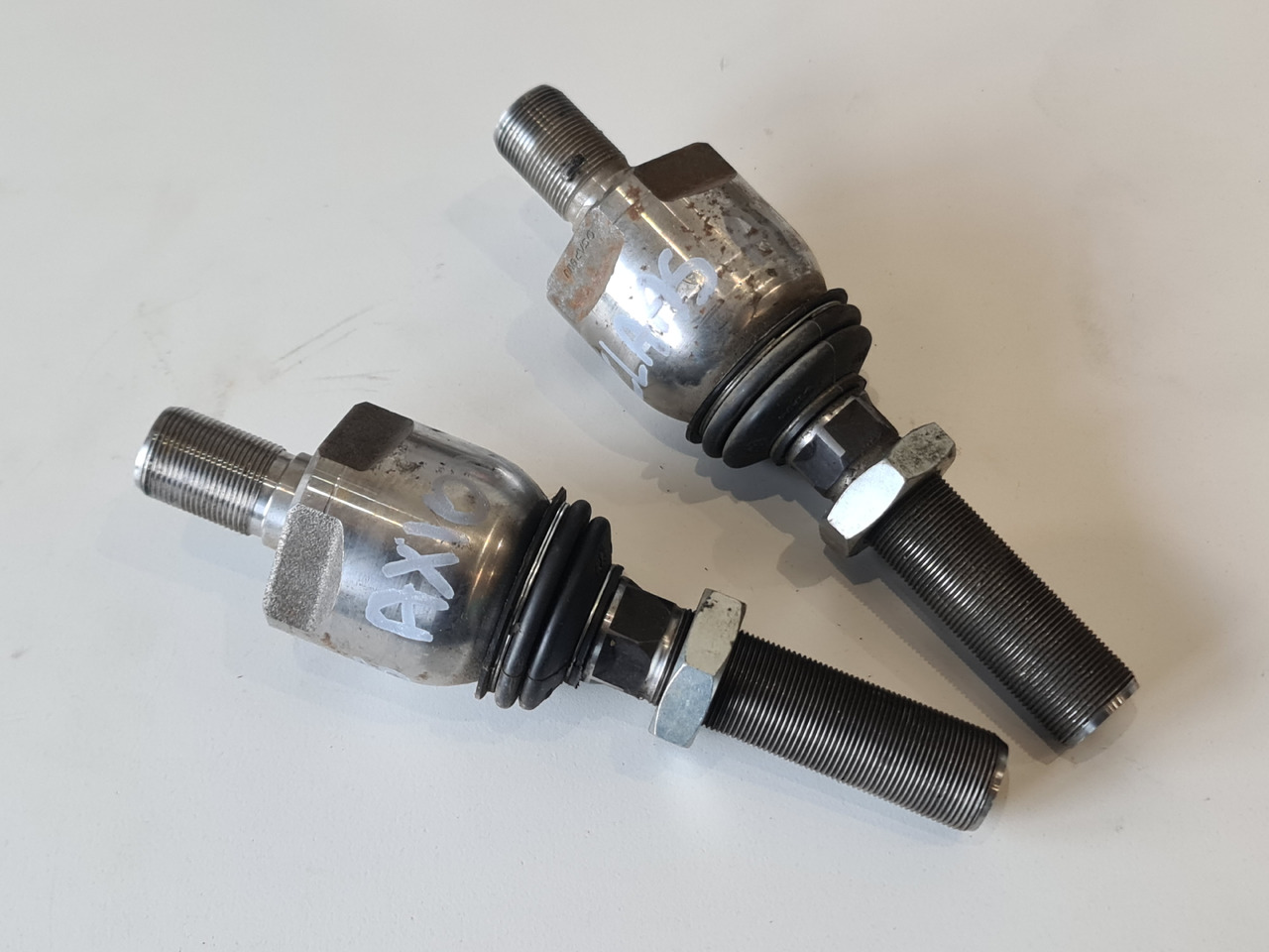 Claas Axion Przegub Kulkowy - מוט עניבה עבור מכונה חקלאית: תמונה 2 Claas Axion Przegub Kulkowy - מוט עניבה עבור מכונה חקלאית: תמונה 2