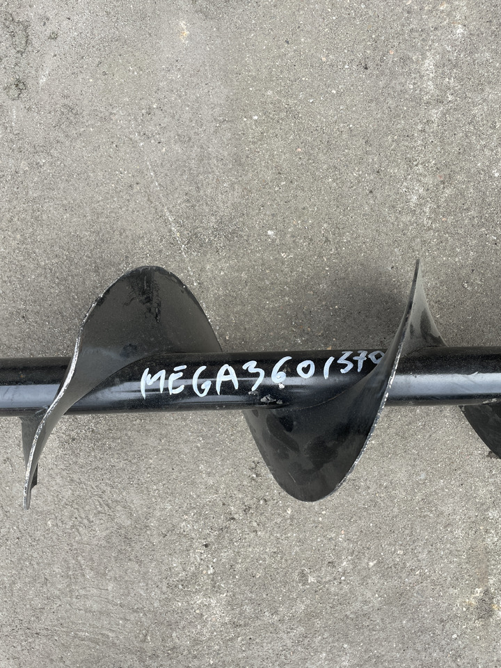 Claas Dominator Mega - ślimak ziarna 6 klawiszy 618523 0006185230 - אוגר עבור מכונה חקלאית: תמונה 2 Claas Dominator Mega - ślimak ziarna 6 klawiszy 618523 0006185230 - אוגר עבור מכונה חקלאית: תמונה 2
