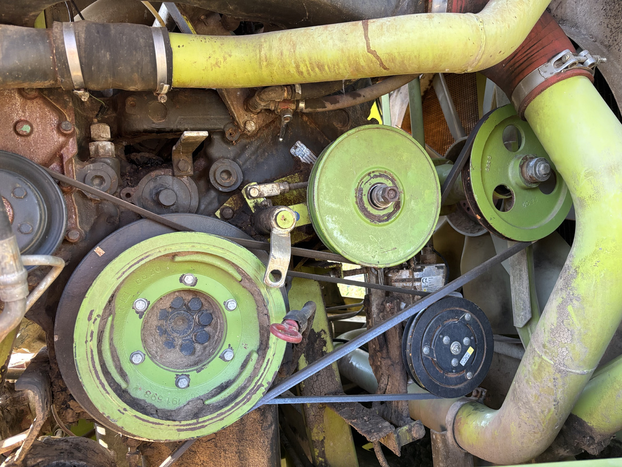 Claas Jaguar 840 Rolka Prowadząca 00 0077 898 0 00 0090 634 0 0000778980 0000906340 - חגורה עבור מכונה חקלאית: תמונה 3 Claas Jaguar 840 Rolka Prowadząca 00 0077 898 0 00 0090 634 0 0000778980 0000906340 - חגורה עבור מכונה חקלאית: תמונה 3