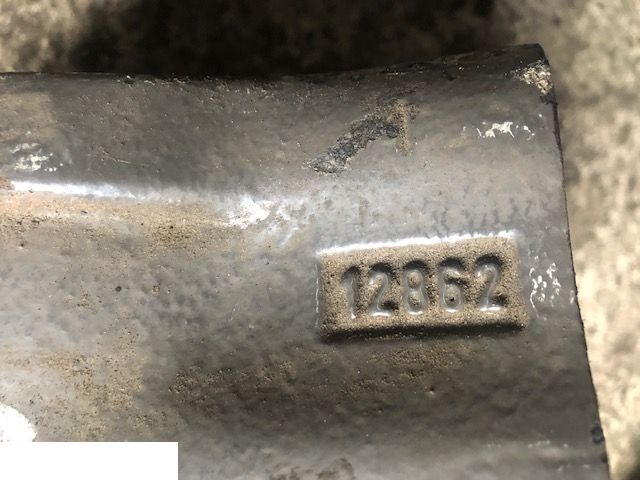 Claas Jaguar - Zwrotnica Zwolnica Piasta Koła - מפרק היגוי עבור מכונה חקלאית: תמונה 2 Claas Jaguar - Zwrotnica Zwolnica Piasta Koła - מפרק היגוי עבור מכונה חקלאית: תמונה 2