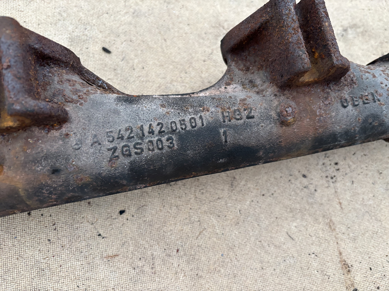 Claas LEXION 780 KOLEKTOR WYDECHOWY 5421420501 - יריעת פליטה עבור מקצרת קומבינה: תמונה 3 Claas LEXION 780 KOLEKTOR WYDECHOWY 5421420501 - יריעת פליטה עבור מקצרת קומבינה: תמונה 3