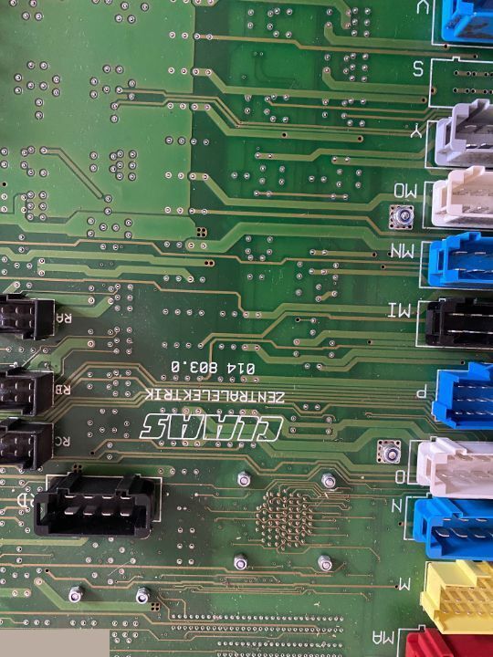 Claas Lexiom - Płyta Bezpieczników 014 803.0 - נתיך עבור מכונה חקלאית: תמונה 1 Claas Lexiom - Płyta Bezpieczników 014 803.0 - נתיך עבור מכונה חקלאית: תמונה 1