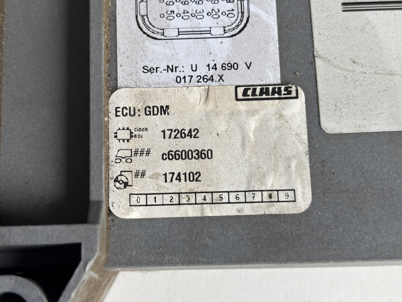 Claas Lexion 600 700 - moduł napędu jezdnego 0000172642 11121827C 10100900 X-000013140690 - ECU עבור מכונה חקלאית: תמונה 4 Claas Lexion 600 700 - moduł napędu jezdnego 0000172642 11121827C 10100900 X-000013140690 - ECU עבור מכונה חקלאית: תמונה 4