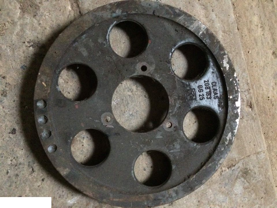 Claas Lexion Koło Pasowe 208183 - מנוע וחלקים עבור מכונה חקלאית: תמונה 1 Claas Lexion Koło Pasowe 208183 - מנוע וחלקים עבור מכונה חקלאית: תמונה 1