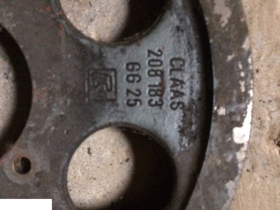 Claas Lexion Koło Pasowe 208183 - מנוע וחלקים עבור מכונה חקלאית: תמונה 2 Claas Lexion Koło Pasowe 208183 - מנוע וחלקים עבור מכונה חקלאית: תמונה 2