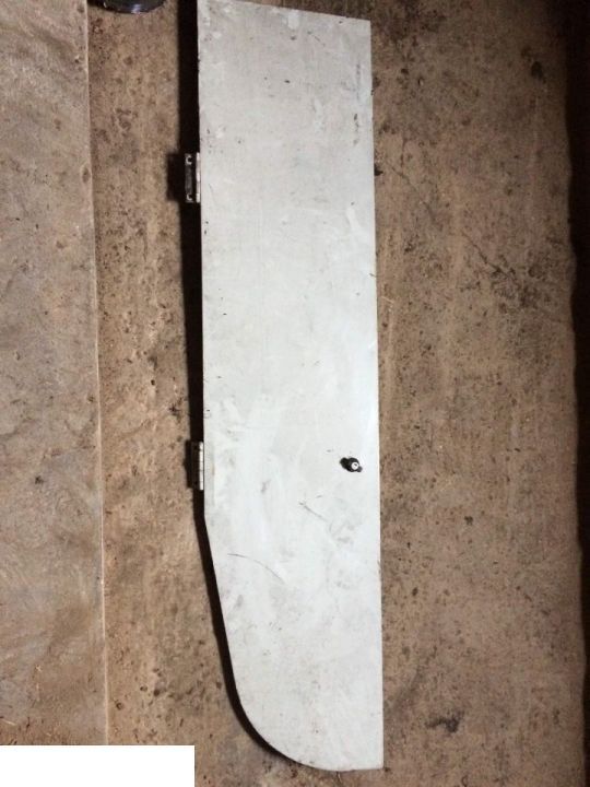 Claas Lexion Osłona Drzwi Bezpieczników - נתיך עבור מכונה חקלאית: תמונה 1 Claas Lexion Osłona Drzwi Bezpieczników - נתיך עבור מכונה חקלאית: תמונה 1