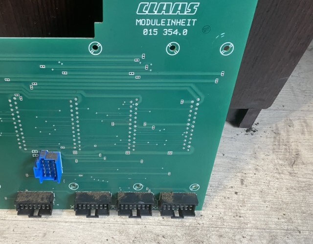 Claas Lexion Płyta Bezpieczników 015 354.0 - נתיך עבור מכונה חקלאית: תמונה 1 Claas Lexion Płyta Bezpieczników 015 354.0 - נתיך עבור מכונה חקלאית: תמונה 1