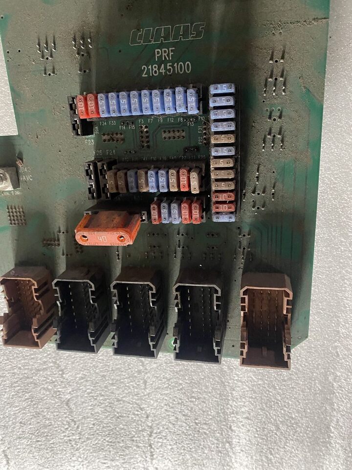 Claas Lexion Płyta Bezpieczników HDC 21845160 | PRF 21845100 - נתיך עבור מכונה חקלאית: תמונה 2 Claas Lexion Płyta Bezpieczników HDC 21845160 | PRF 21845100 - נתיך עבור מכונה חקלאית: תמונה 2