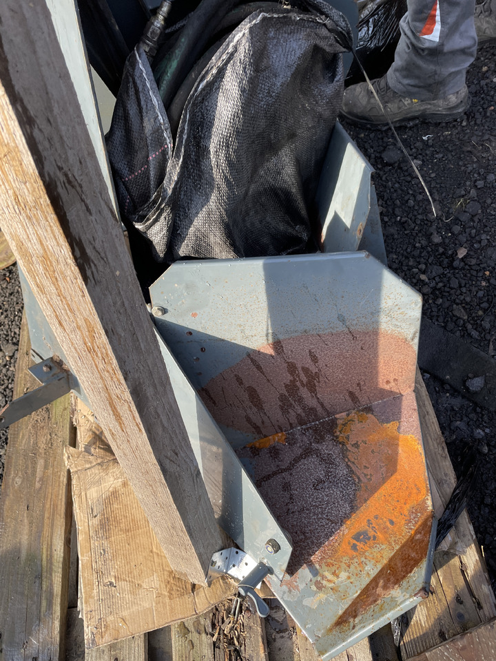 Claas Lexion - rozrzutnik plew - חלקי חילוף עבור מכונה חקלאית: תמונה 3 Claas Lexion - rozrzutnik plew - חלקי חילוף עבור מכונה חקלאית: תמונה 3