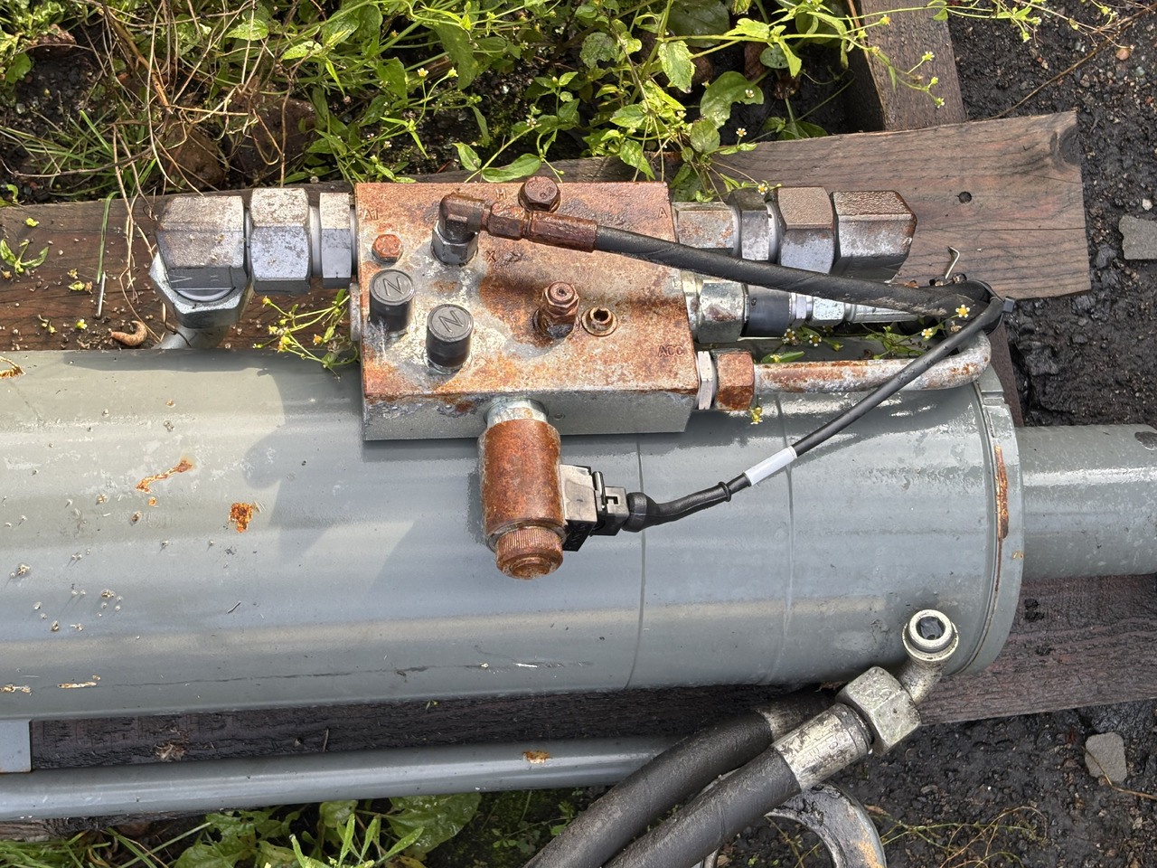 Claas Scorpion 7055 Siłownik Podnoszenia 0013048390   00 1304 839 0 - צילינדר הידרולי עבור מפעיל טלסקופי: תמונה 4 Claas Scorpion 7055 Siłownik Podnoszenia 0013048390   00 1304 839 0 - צילינדר הידרולי עבור מפעיל טלסקופי: תמונה 4