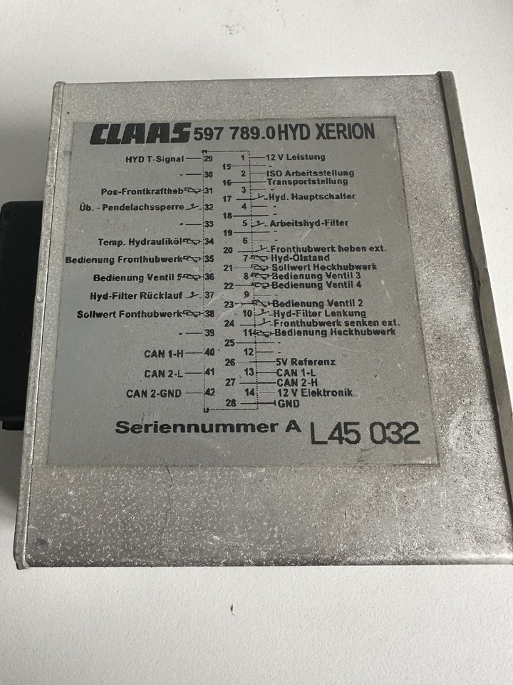 Claas Xerion Moduł / Sterownik HYD 597 789.0 | 597 789.1 | 597 789.2 - ECU עבור טרקטור חקלאי: תמונה 1 Claas Xerion Moduł / Sterownik HYD 597 789.0 | 597 789.1 | 597 789.2 - ECU עבור טרקטור חקלאי: תמונה 1