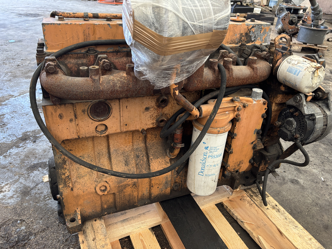 Cummins 6CT 6CTA 6CTAA 8.3 6T830 6T-830 - silnik (bez miski) - מנוע עבור מכונת בנייה: תמונה 2 Cummins 6CT 6CTA 6CTAA 8.3 6T830 6T-830 - silnik (bez miski) - מנוע עבור מכונת בנייה: תמונה 2