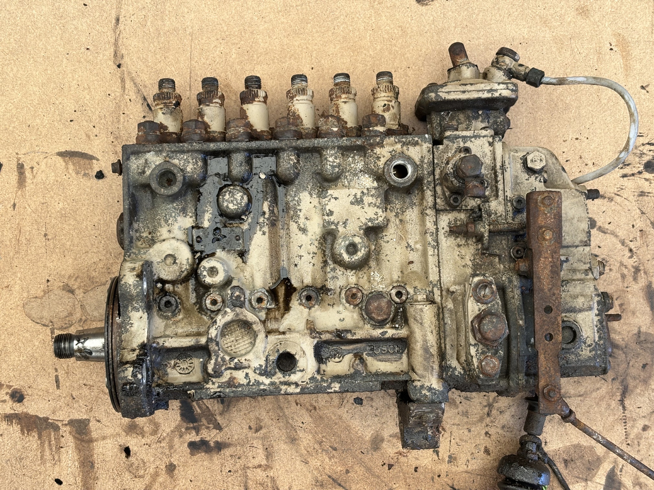 Cummins 8.3 6CT 6CTA 6CTAA Pompa paliwowa kompletna BOSCH 3934780 - משאבת דלק: תמונה 1 Cummins 8.3 6CT 6CTA 6CTAA Pompa paliwowa kompletna BOSCH 3934780 - משאבת דלק: תמונה 1