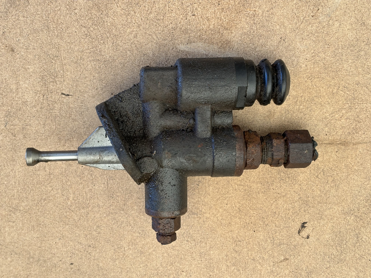 Cummins 8.3 6CT 6CTA 6CTAA Pompka Paliwa Zasilająca Cummins 3936316 - משאבת דלק: תמונה 1 Cummins 8.3 6CT 6CTA 6CTAA Pompka Paliwa Zasilająca Cummins 3936316 - משאבת דלק: תמונה 1