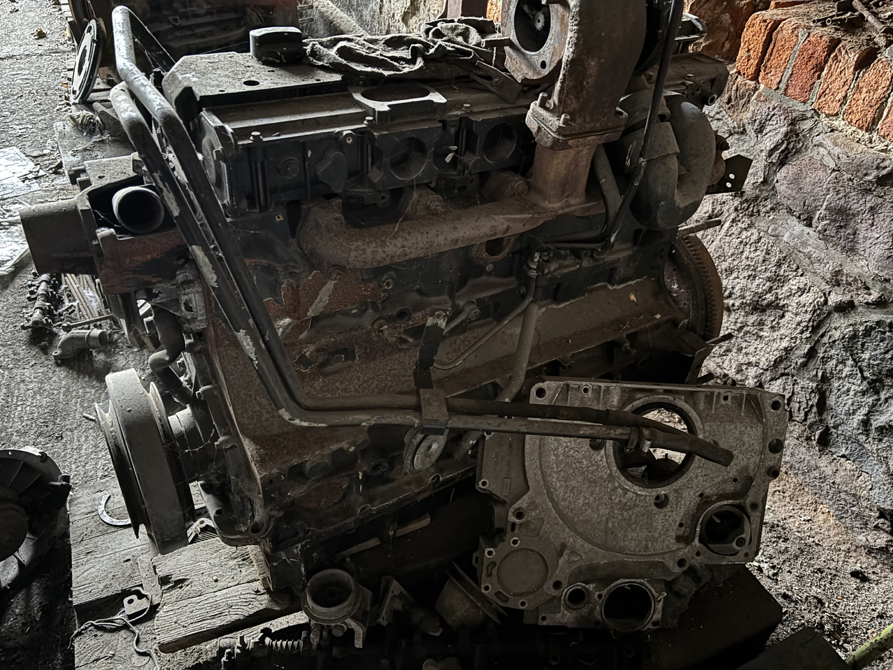 Deutz BF6M1013E Silnik Blok Pokrywa Obudowa Koło Zamachowe Miska Olejowa CZĘŚCI - גלגל תנופה עבור מכונה חקלאית: תמונה 4 Deutz BF6M1013E Silnik Blok Pokrywa Obudowa Koło Zamachowe Miska Olejowa CZĘŚCI - גלגל תנופה עבור מכונה חקלאית: תמונה 4