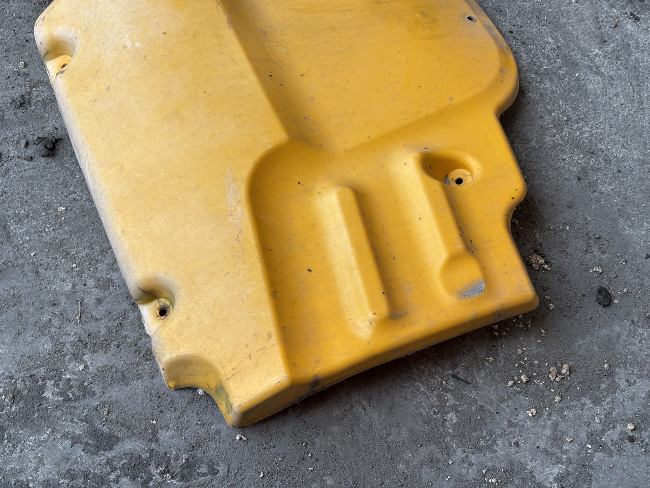 Dieci 185 - Ładowarka Teleskopowa - Osłona Plastikowa - גוף וחלק חיצוני עבור מפעיל טלסקופי: תמונה 2 Dieci 185 - Ładowarka Teleskopowa - Osłona Plastikowa - גוף וחלק חיצוני עבור מפעיל טלסקופי: תמונה 2